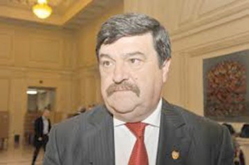Toni Greblă, reţinut de procurorii DNA, a fost dus de urgenţă la spital
